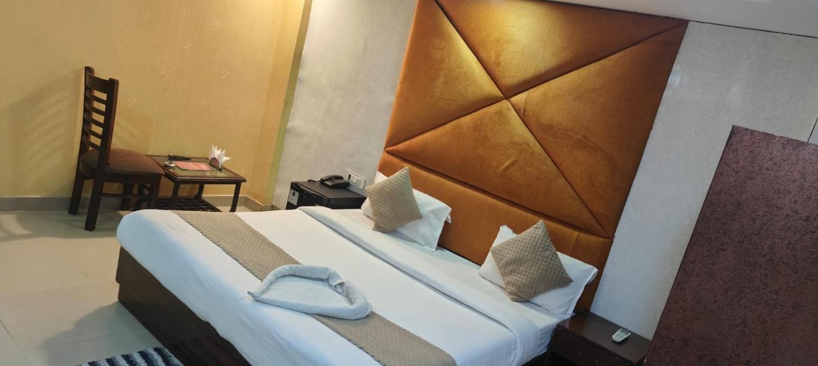 Hotel Grand City New Delhi Buitenkant foto